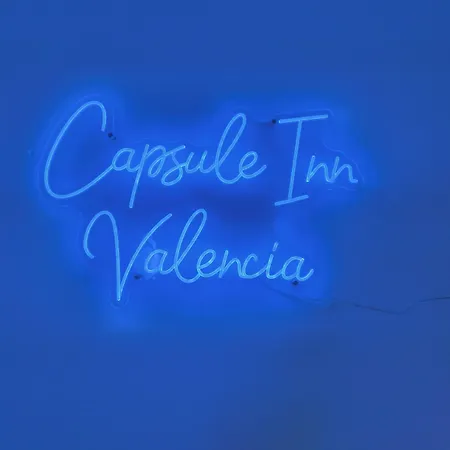 Capsule Ξενοδοχείο με κάψουλες 2*