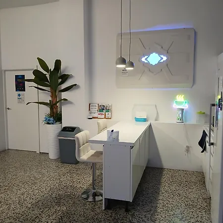 Capsule hotel Capsule